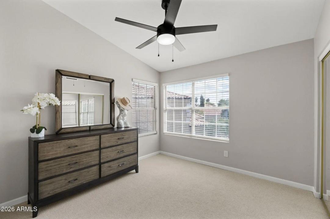 Real Estate Picture 19