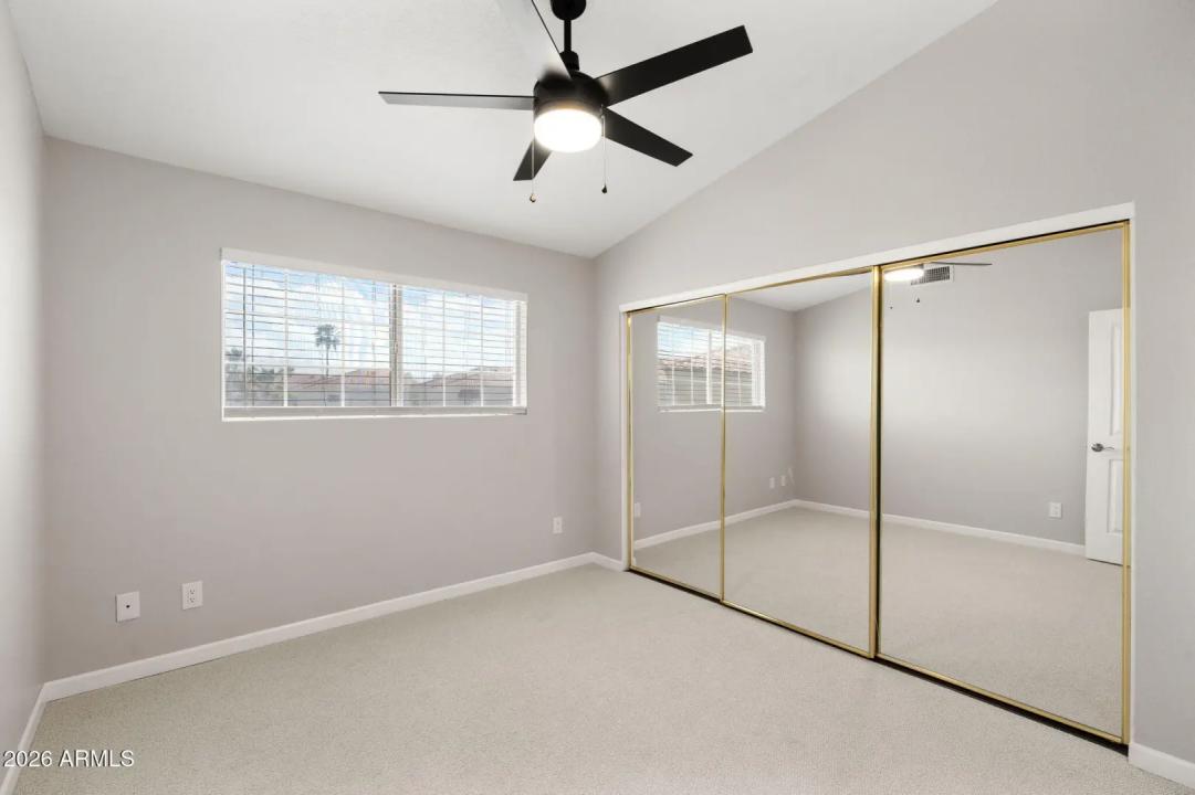 Real Estate Picture 22