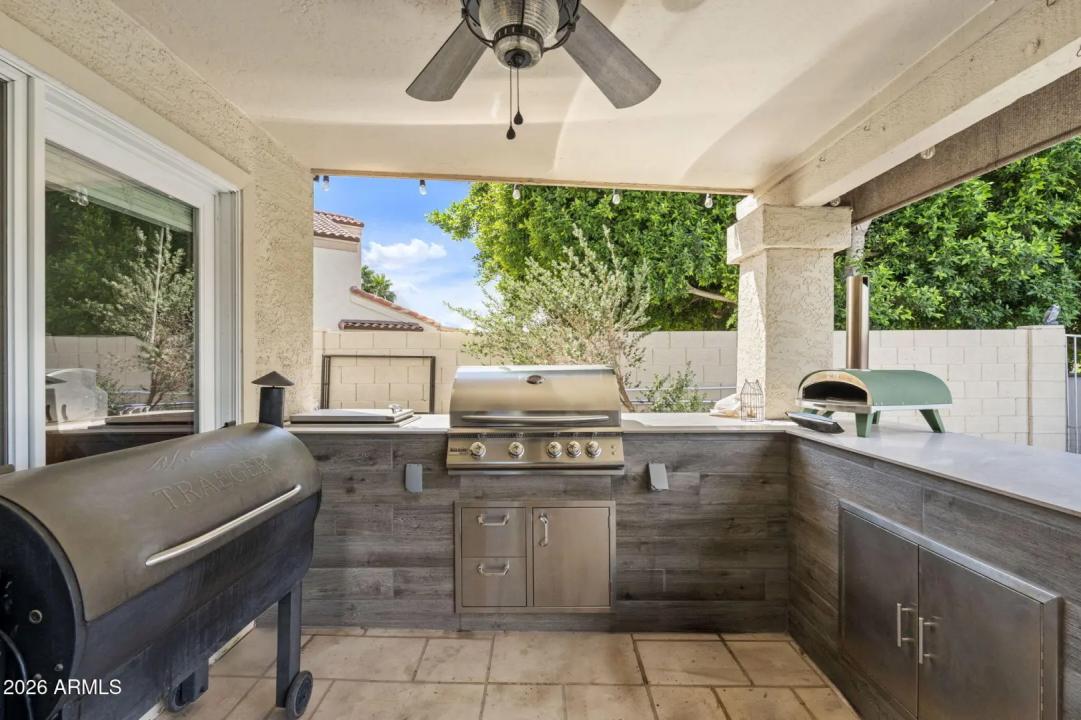 Real Estate Picture 28