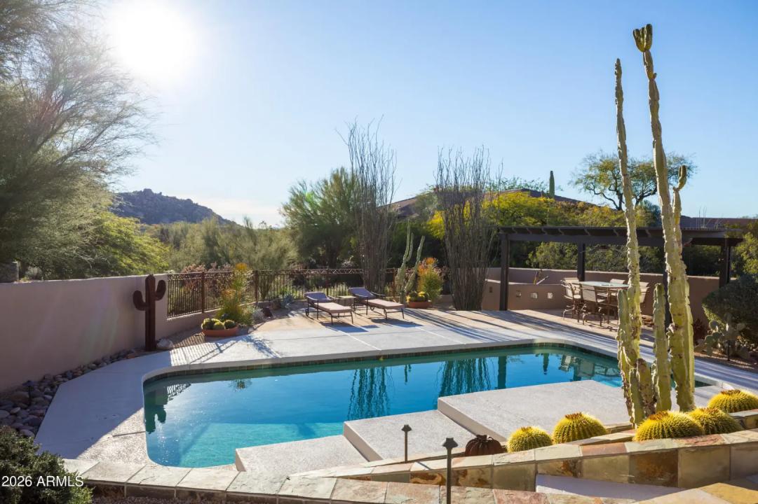 Real Estate Picture 44