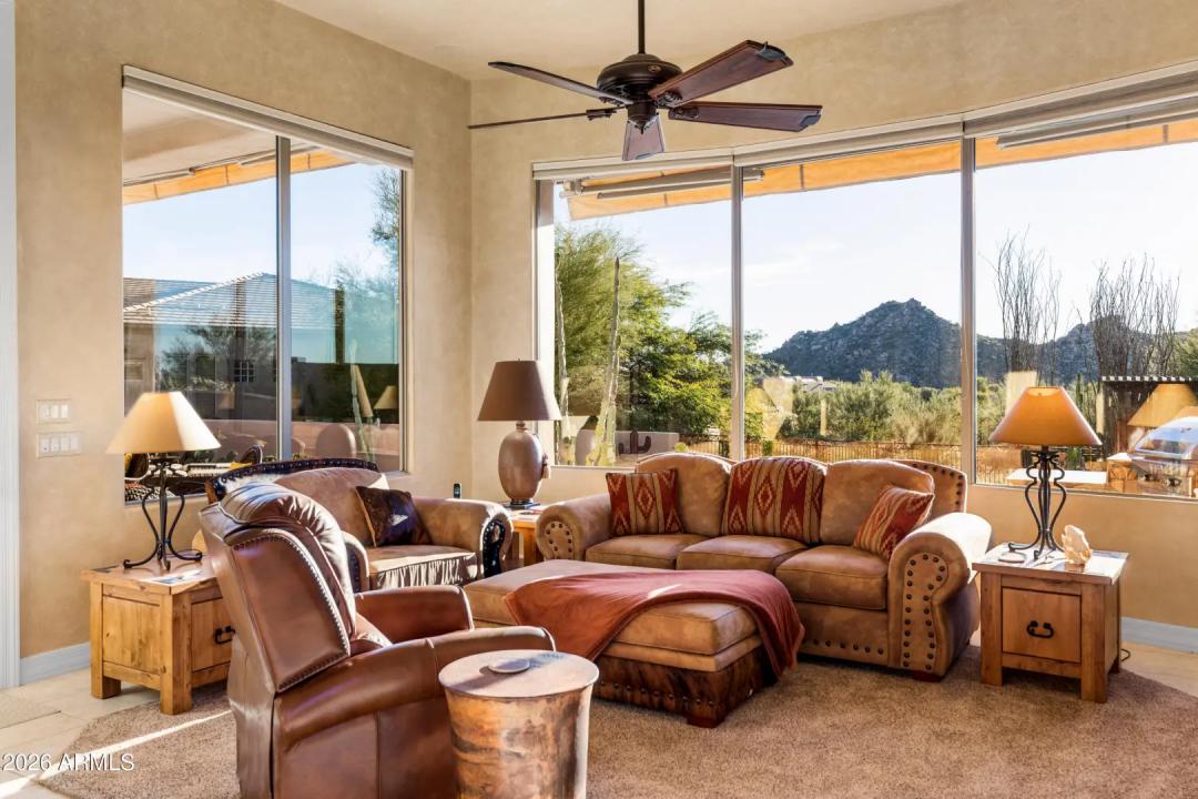 Real Estate Picture 16