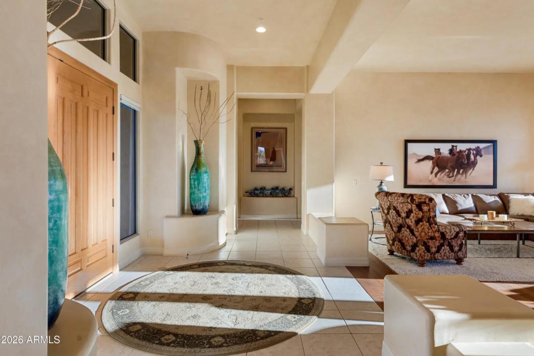 Real Estate Picture 19