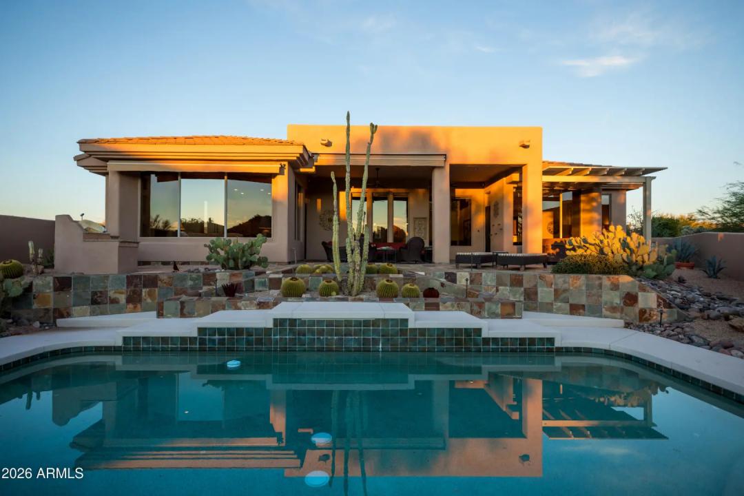 Real Estate Picture 2