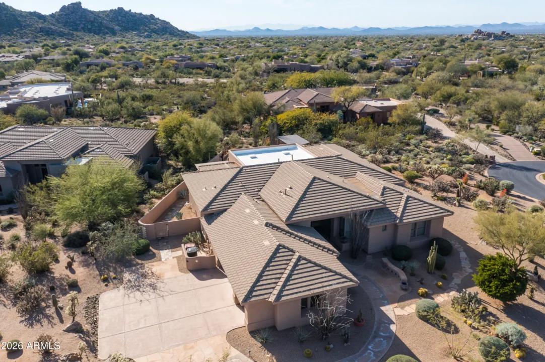 Real Estate Picture 36