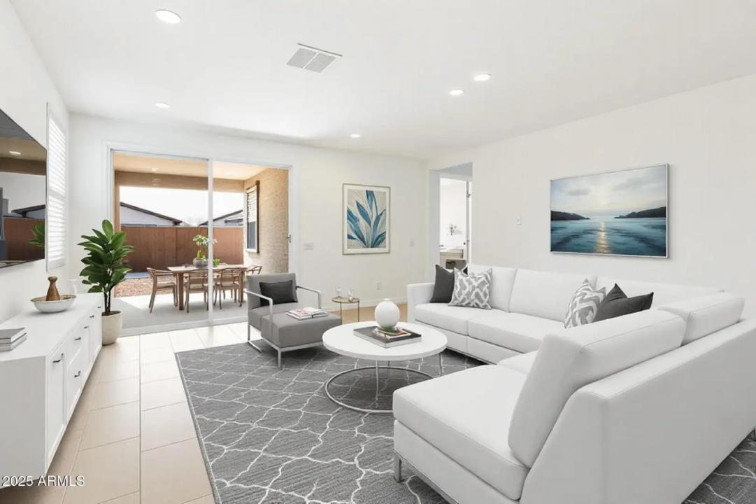 Real Estate Picture 2