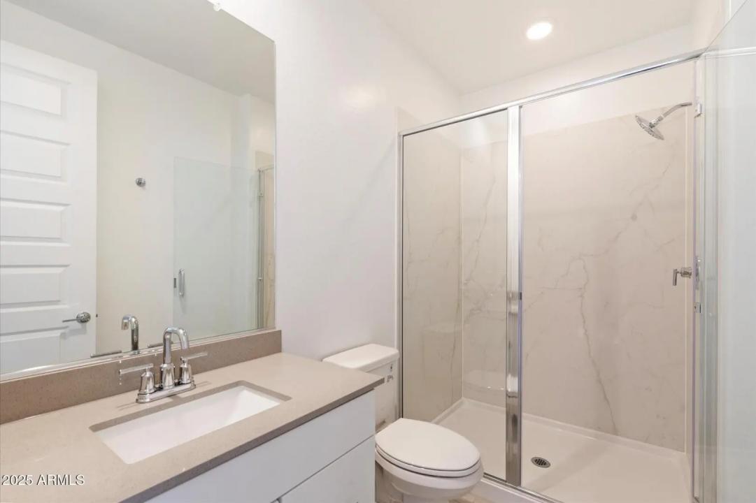 Real Estate Picture 15