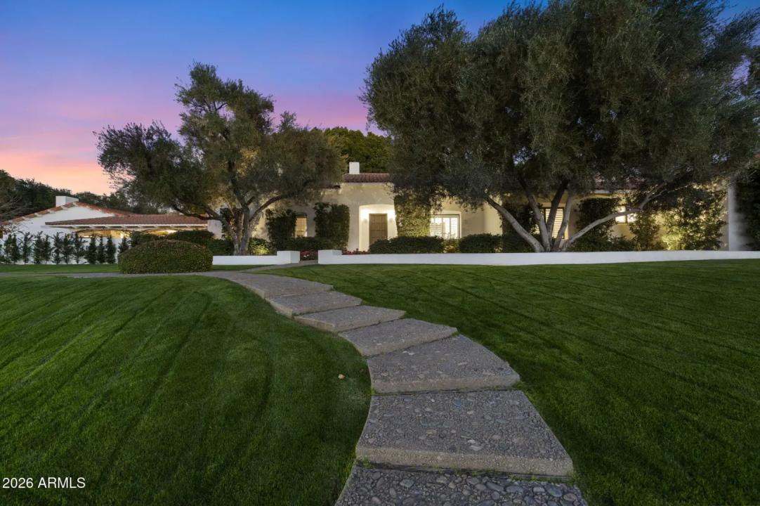 Real Estate Picture 2