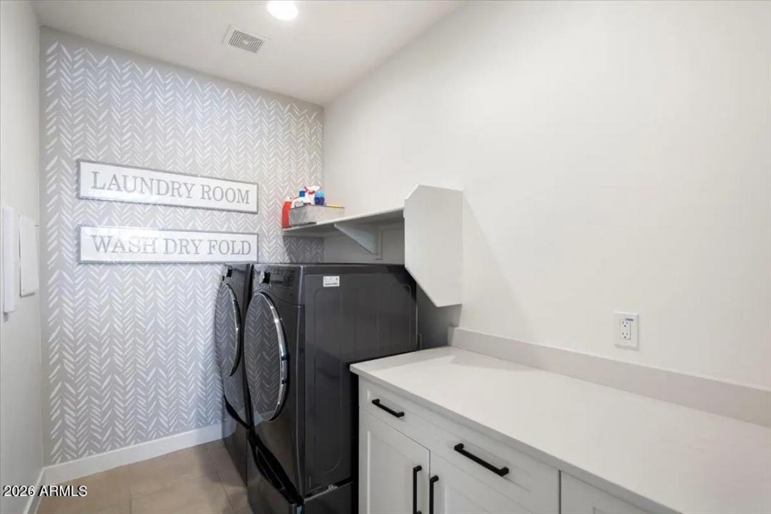 Real Estate Picture 26