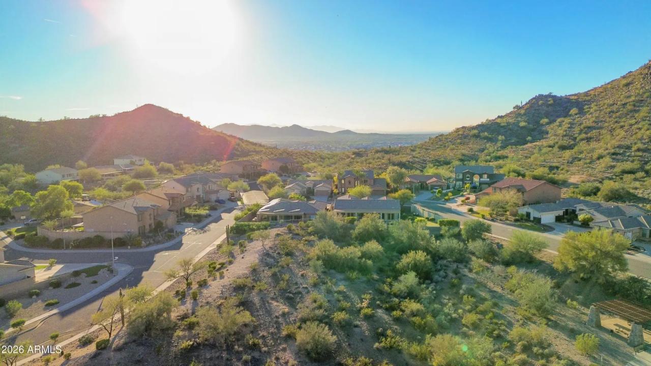 Real Estate Picture 39