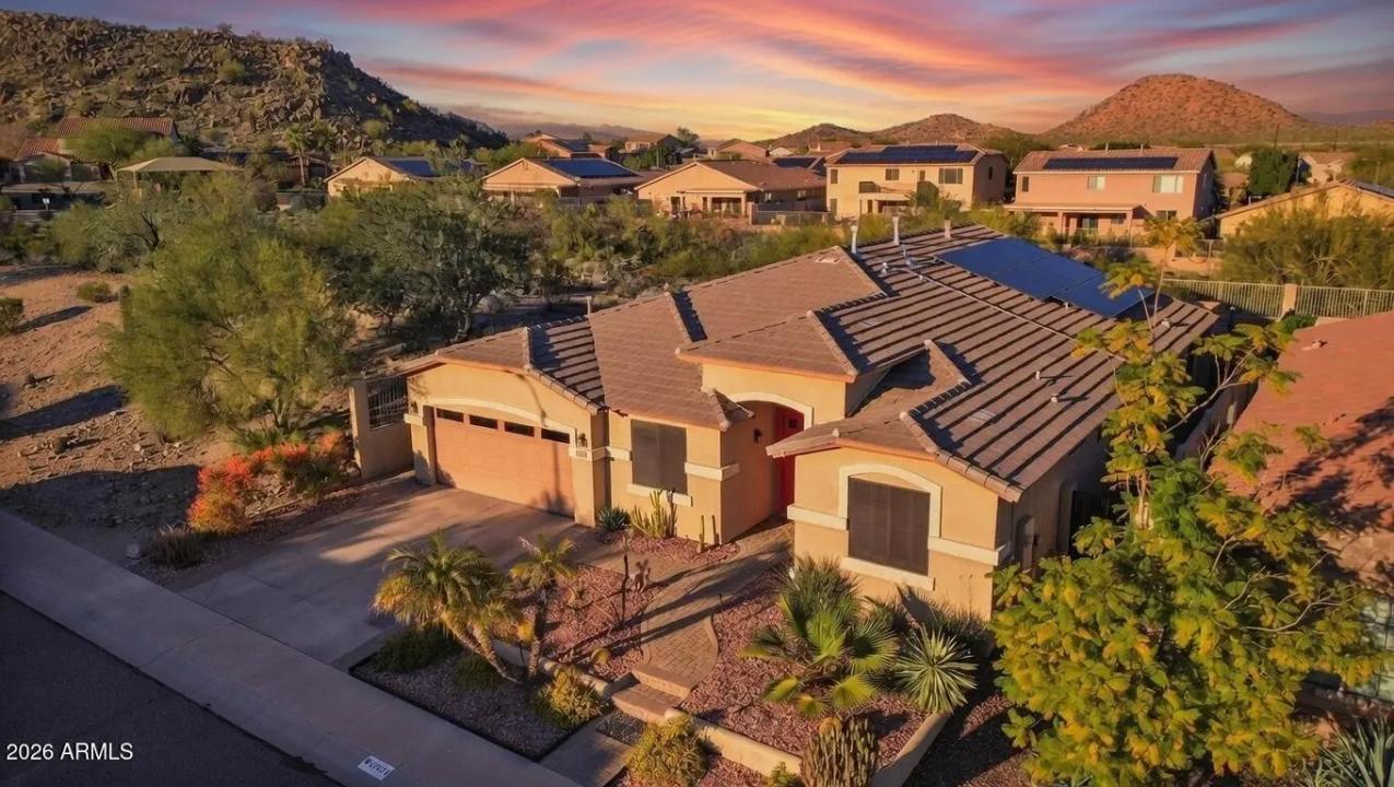 6530 W BENT TREE Drive Phoenix AZ 85083