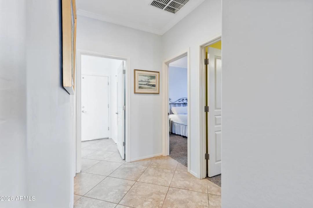 Real Estate Picture 33