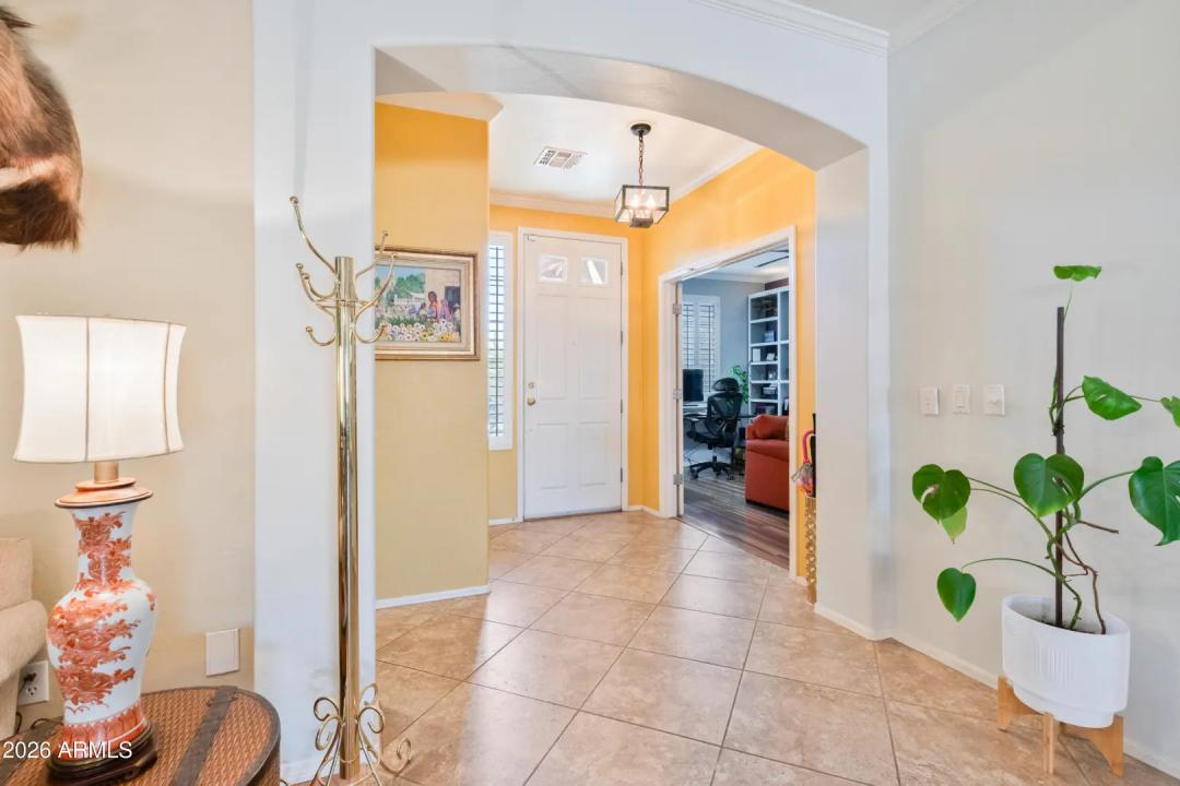 Real Estate Picture 30