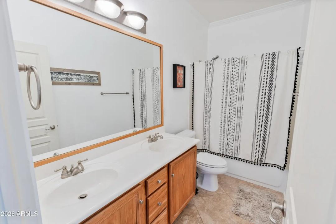 Real Estate Picture 26