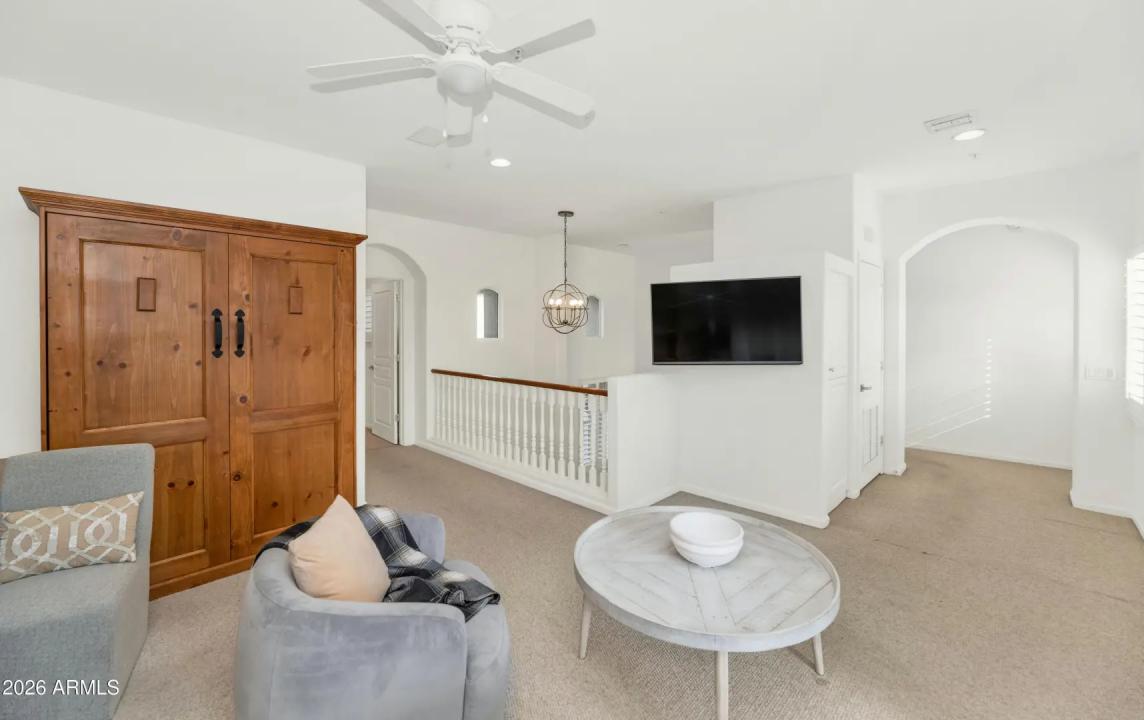 Real Estate Picture 19