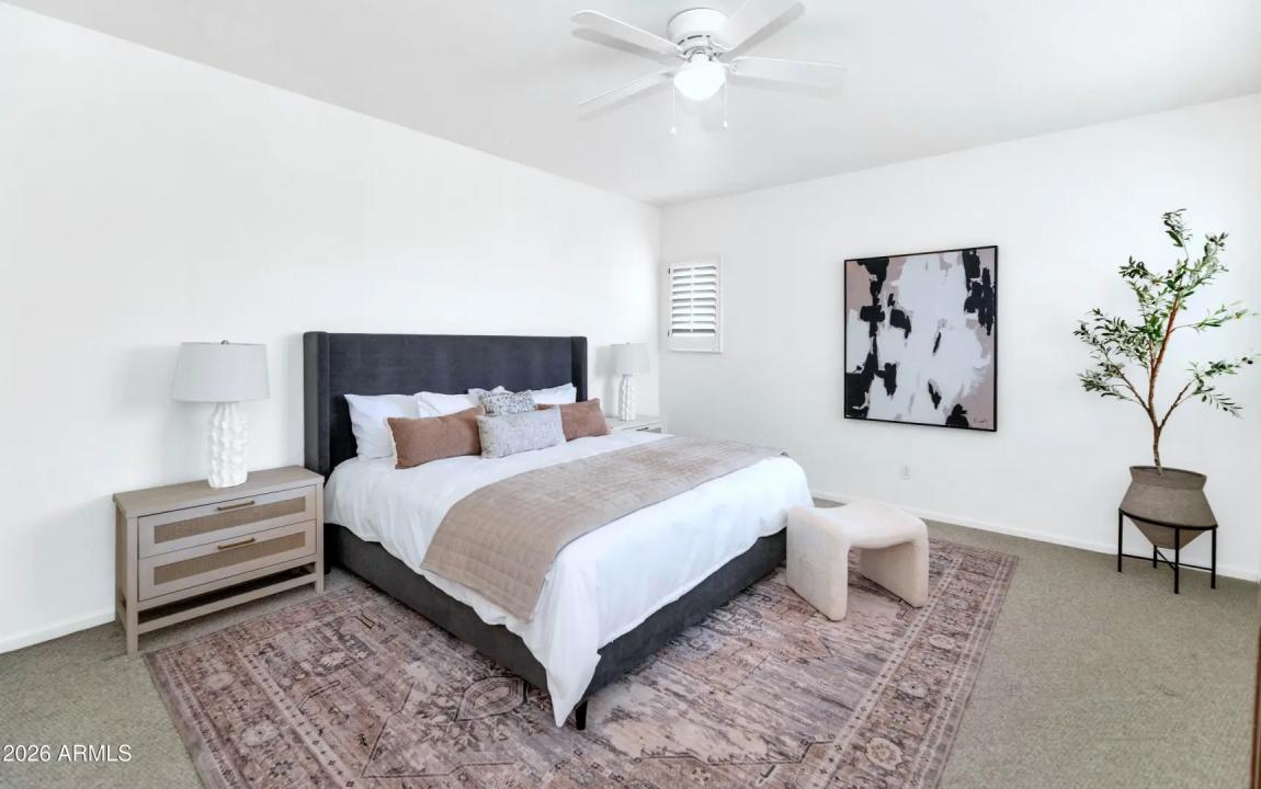 Real Estate Picture 20