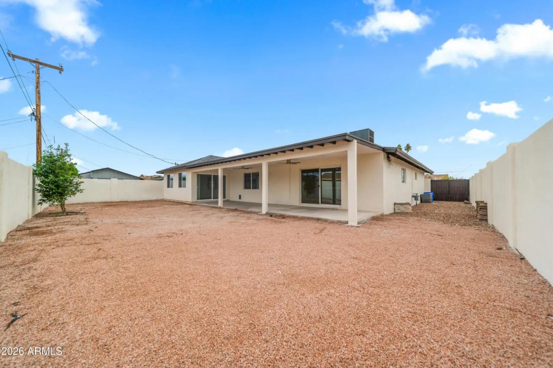 Real Estate Picture 27