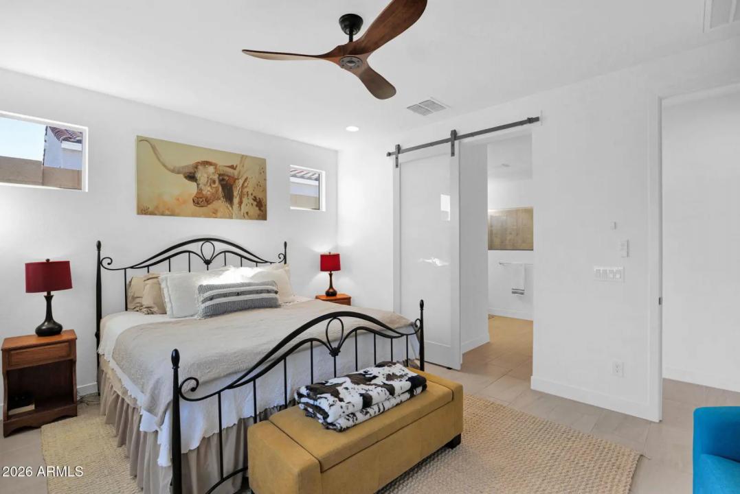 Real Estate Picture 20