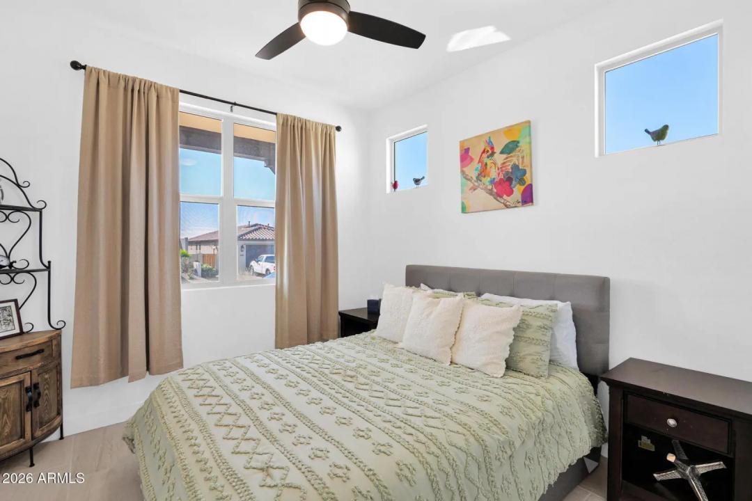 Real Estate Picture 38