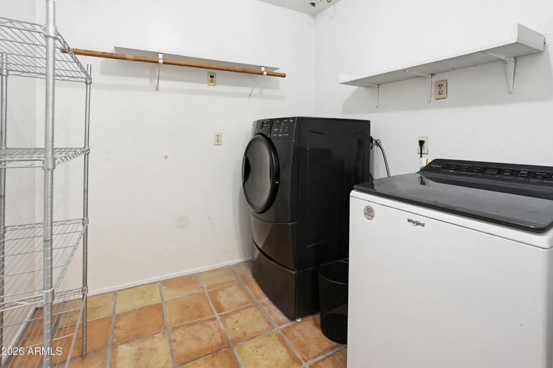 Real Estate Picture 26