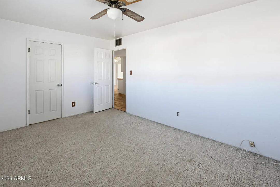 Real Estate Picture 20