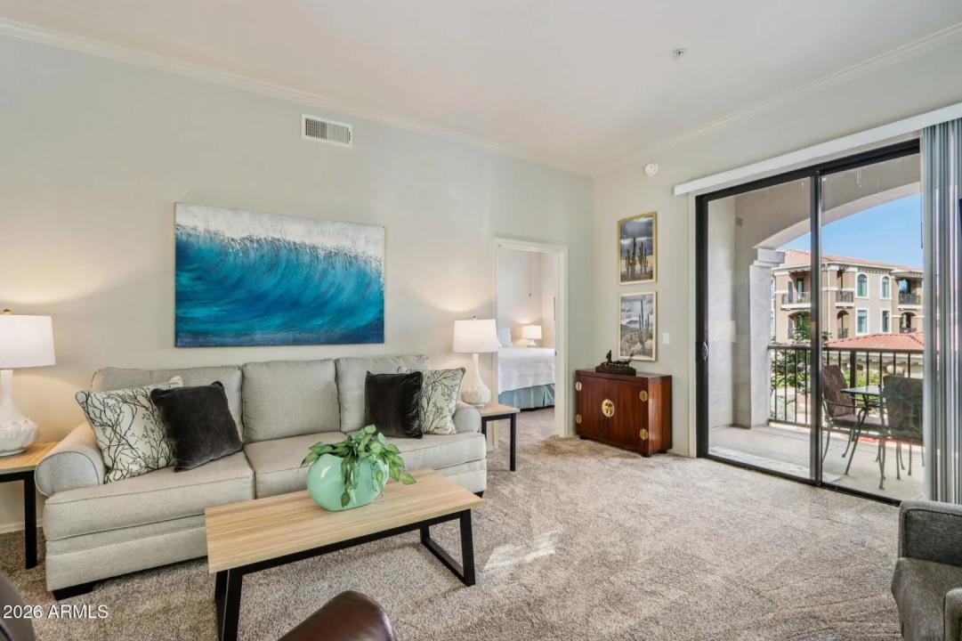 Real Estate Picture 6