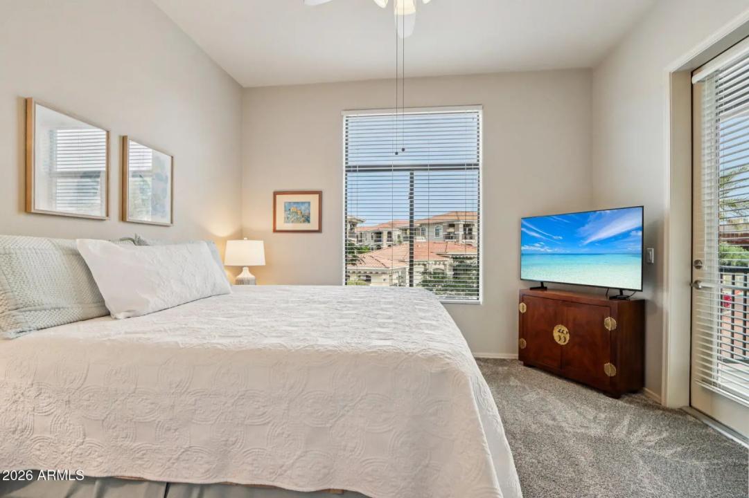 Real Estate Picture 20