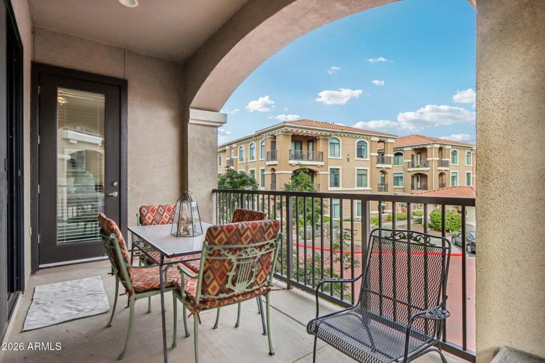 Real Estate Picture 29