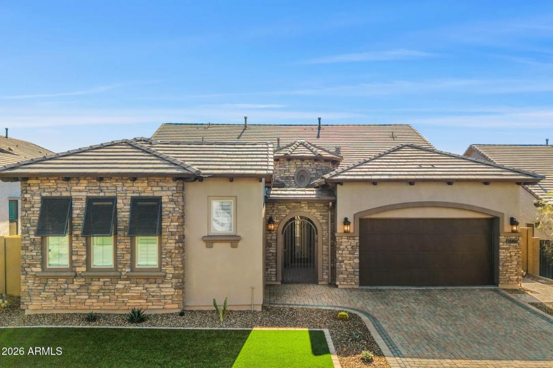 Real Estate Picture 1