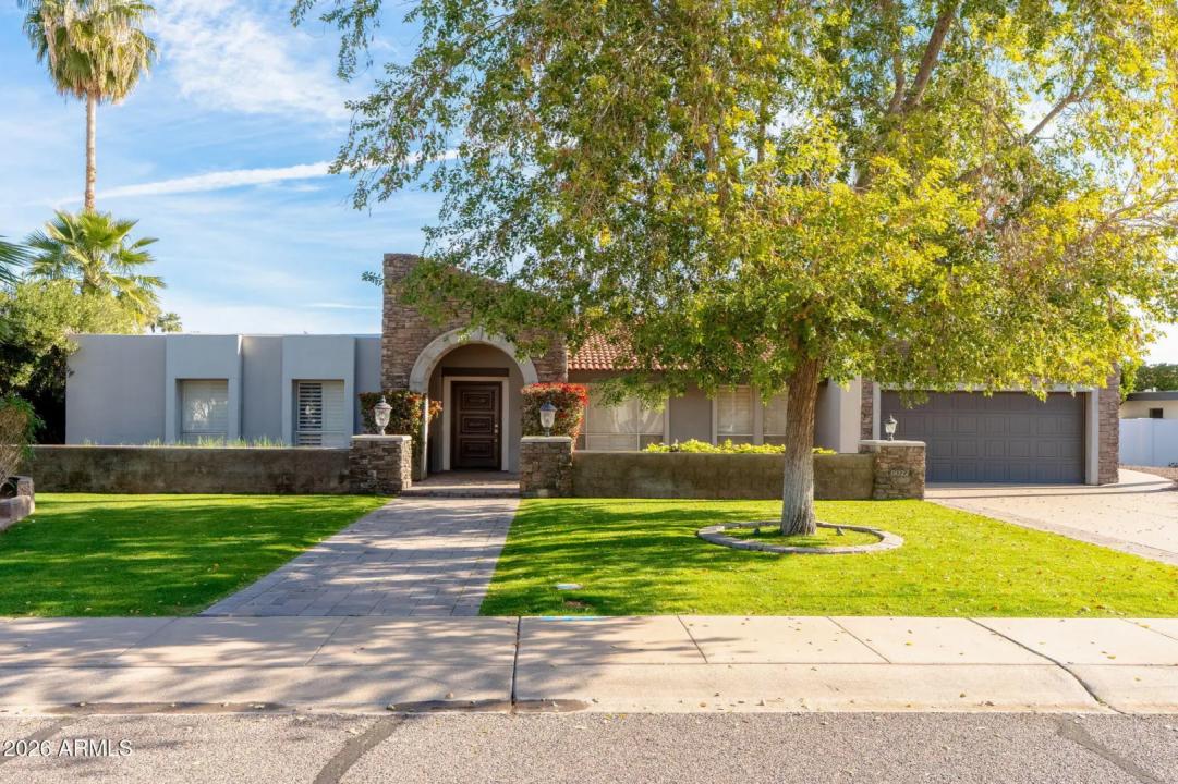 Real Estate Picture 1