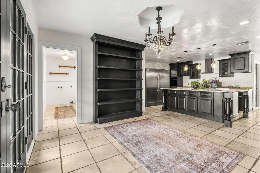 Real Estate Picture 20