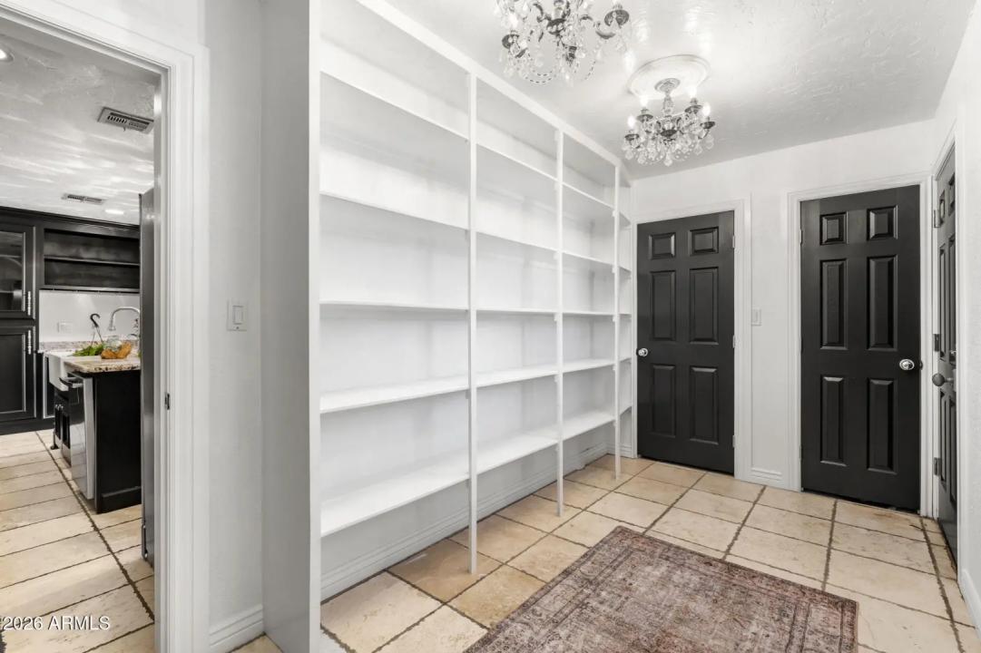 Real Estate Picture 26