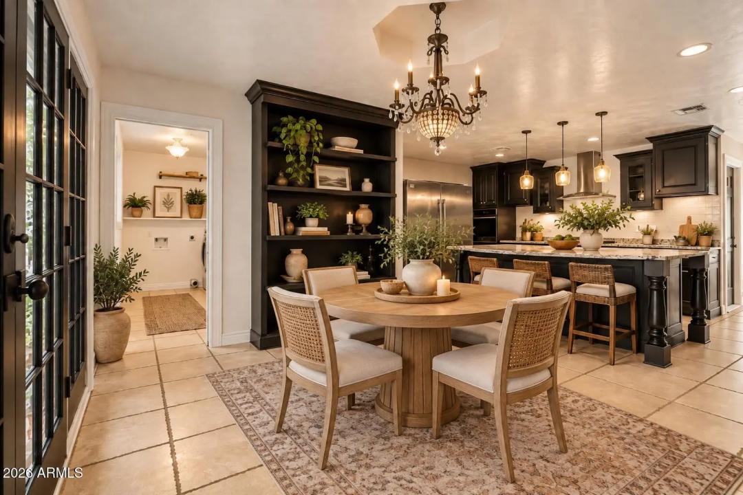Real Estate Picture 24