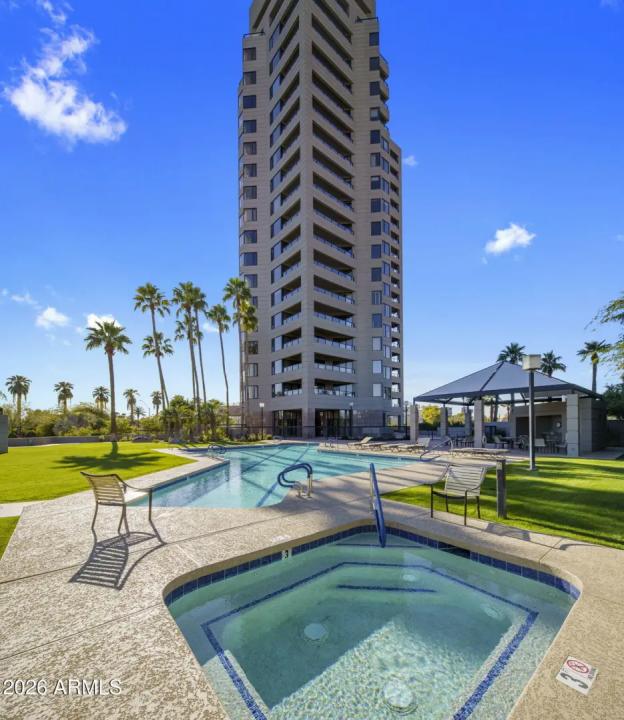 Real Estate Picture 32