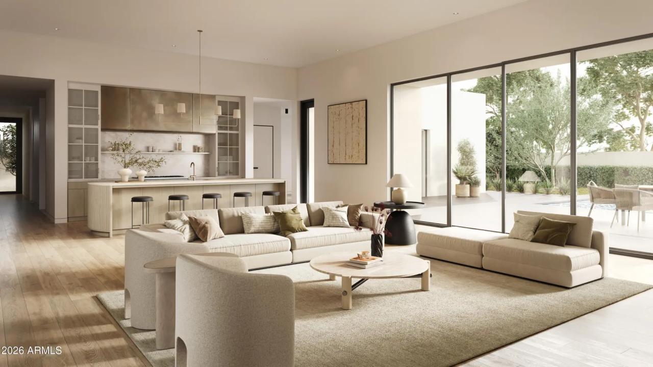 Real Estate Picture 3