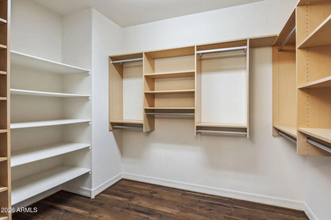 Real Estate Picture 10