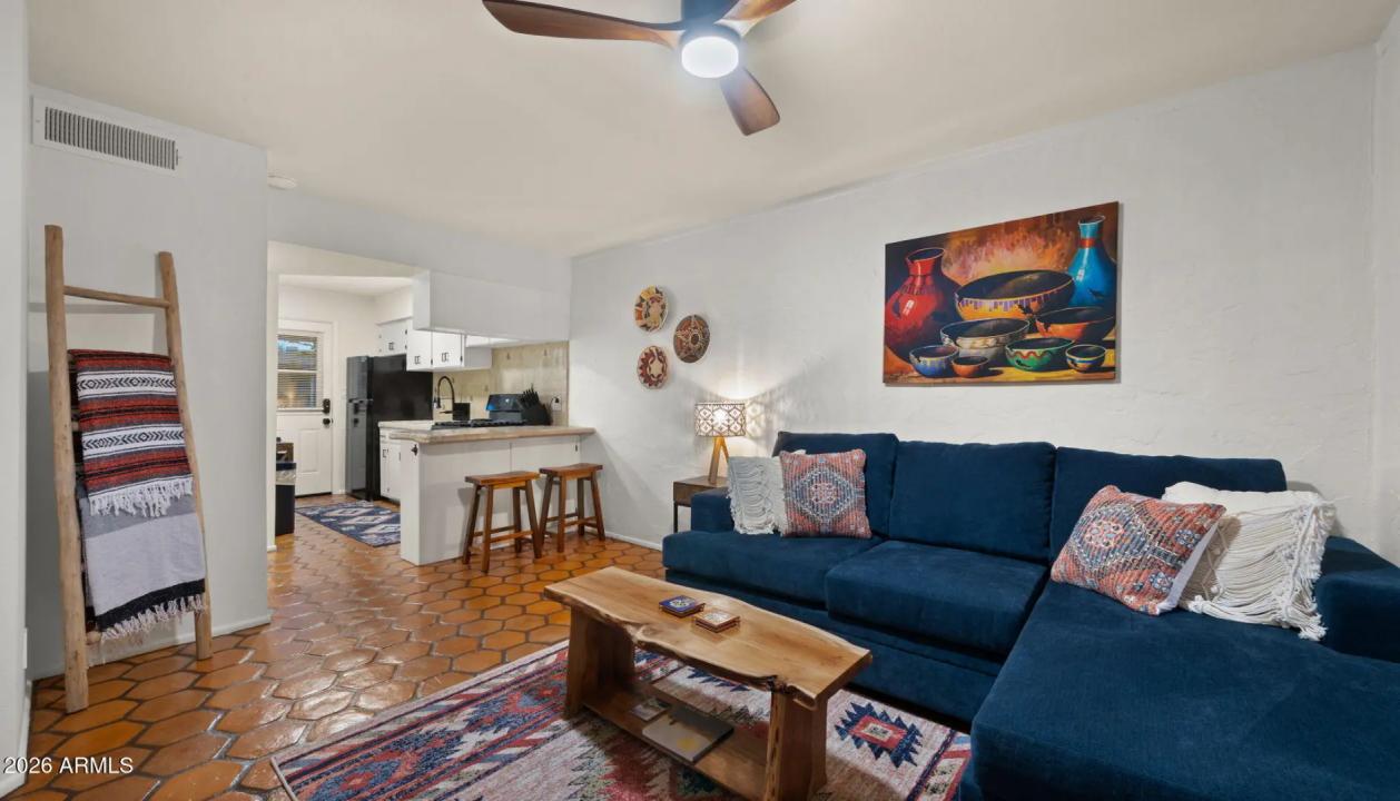 Real Estate Picture 37