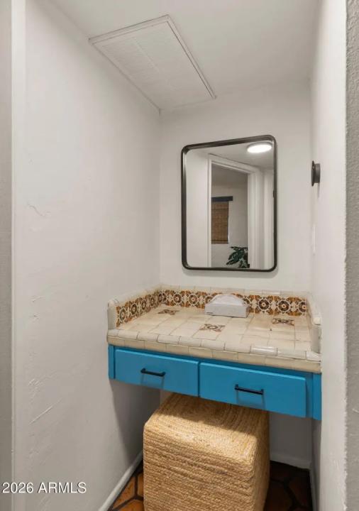 Real Estate Picture 64