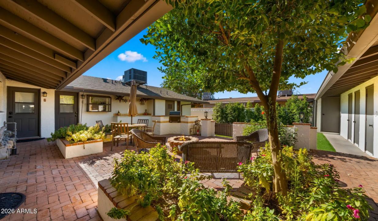 Real Estate Picture 36