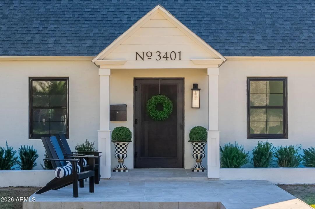 Real Estate Picture 3