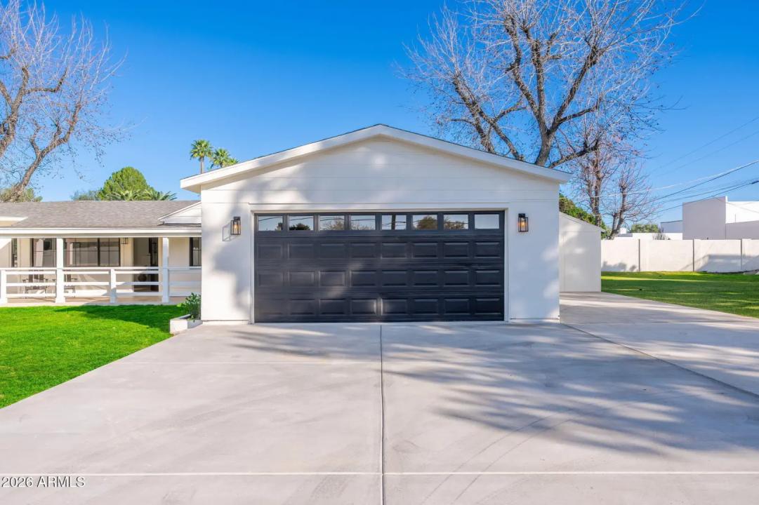 Real Estate Picture 36