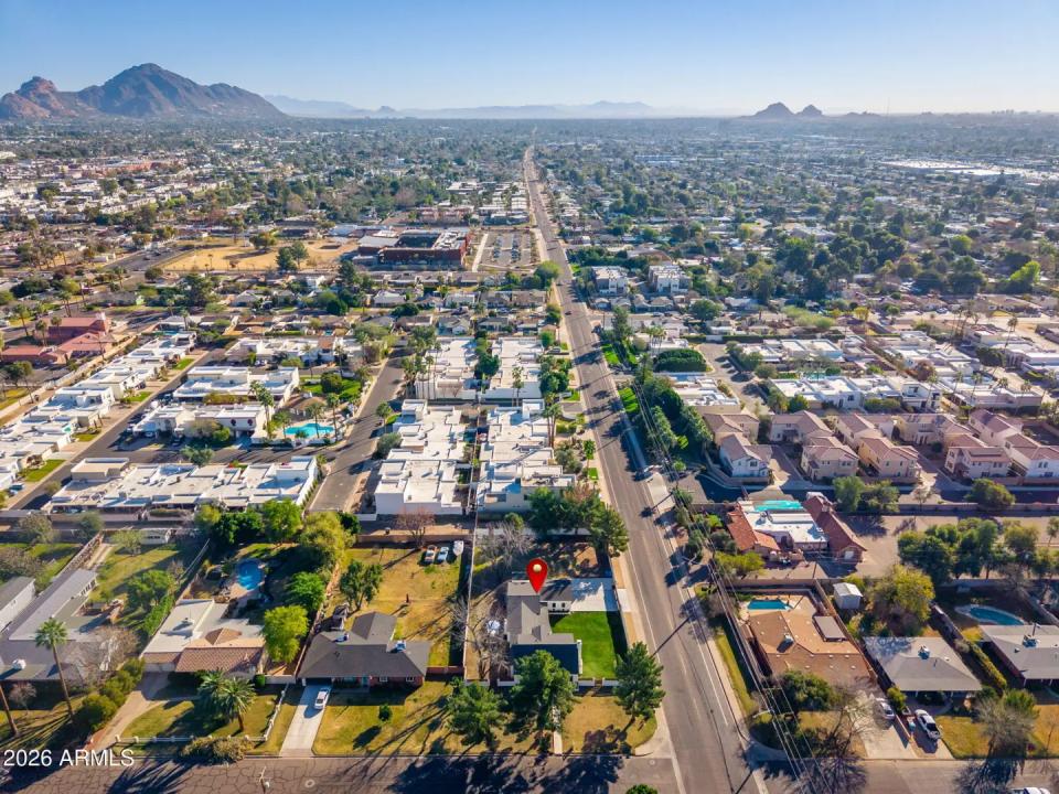 Real Estate Picture 52