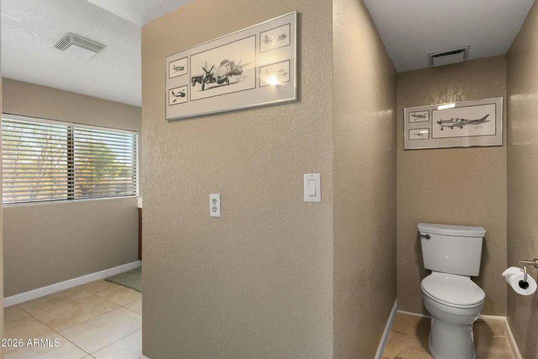 Real Estate Picture 27