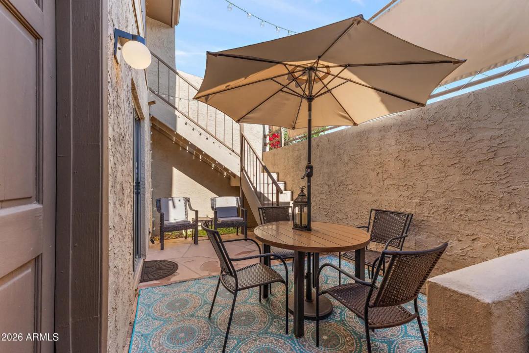 Real Estate Picture 33