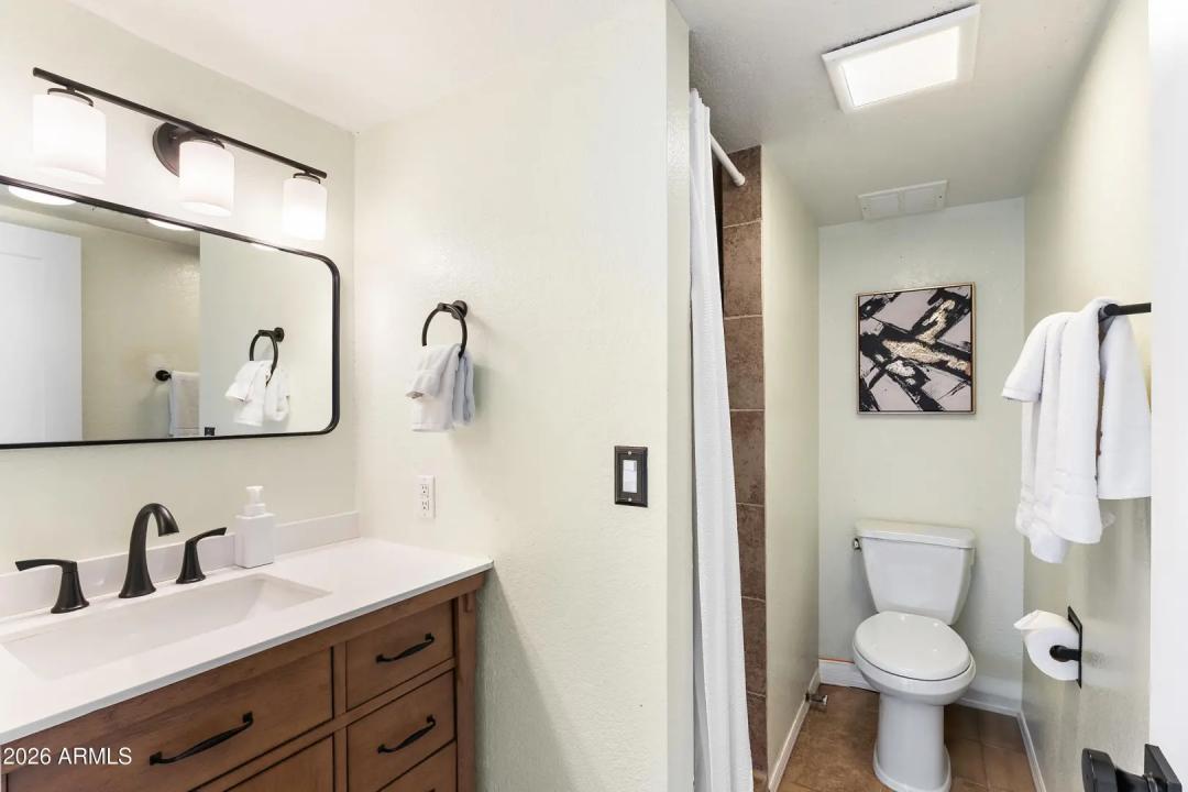 Real Estate Picture 77