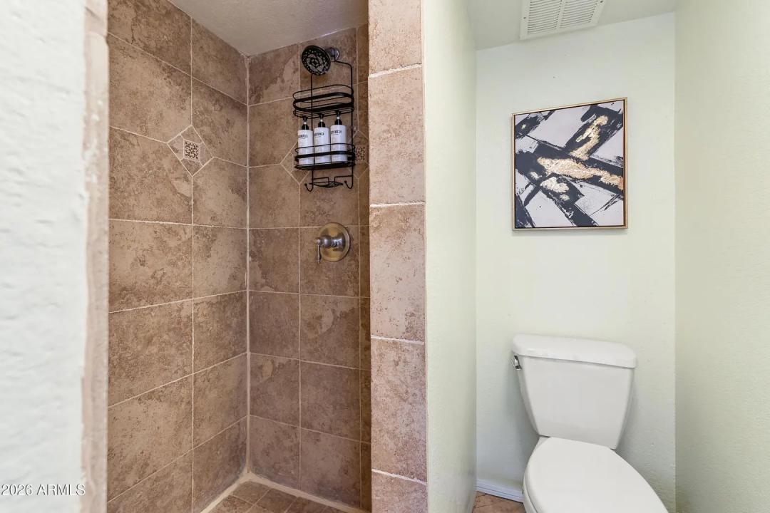 Real Estate Picture 78