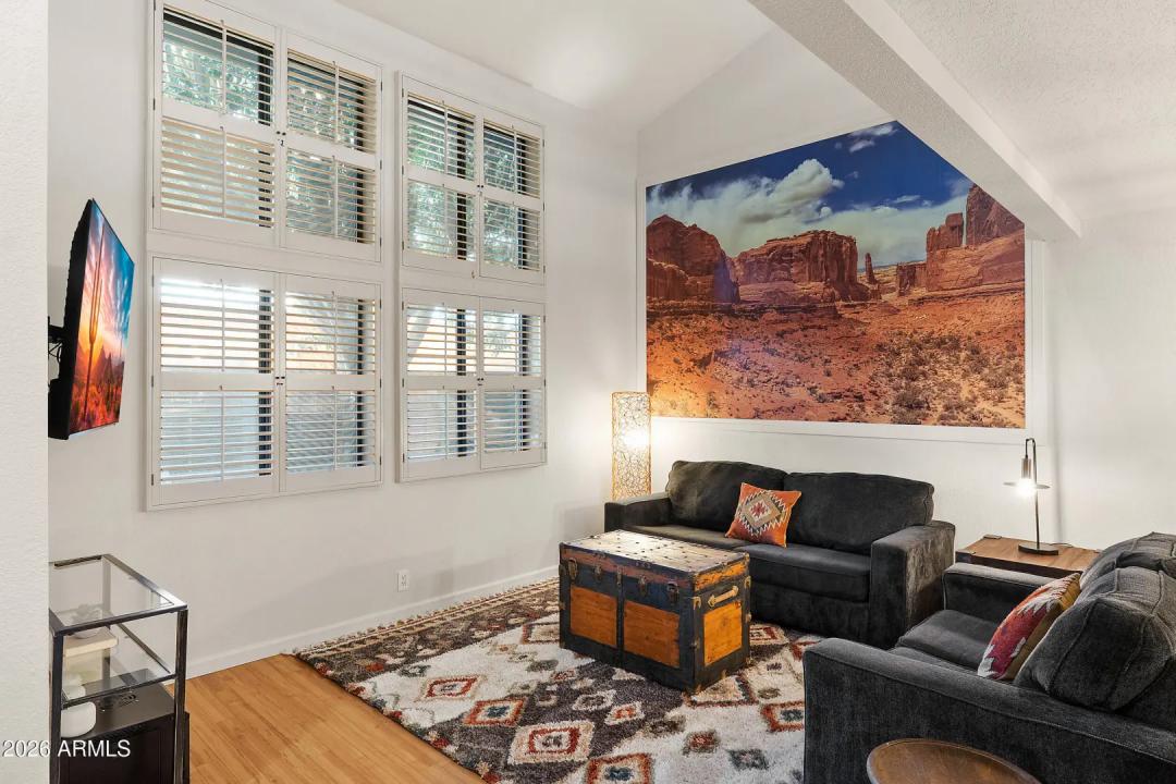 Real Estate Picture 36