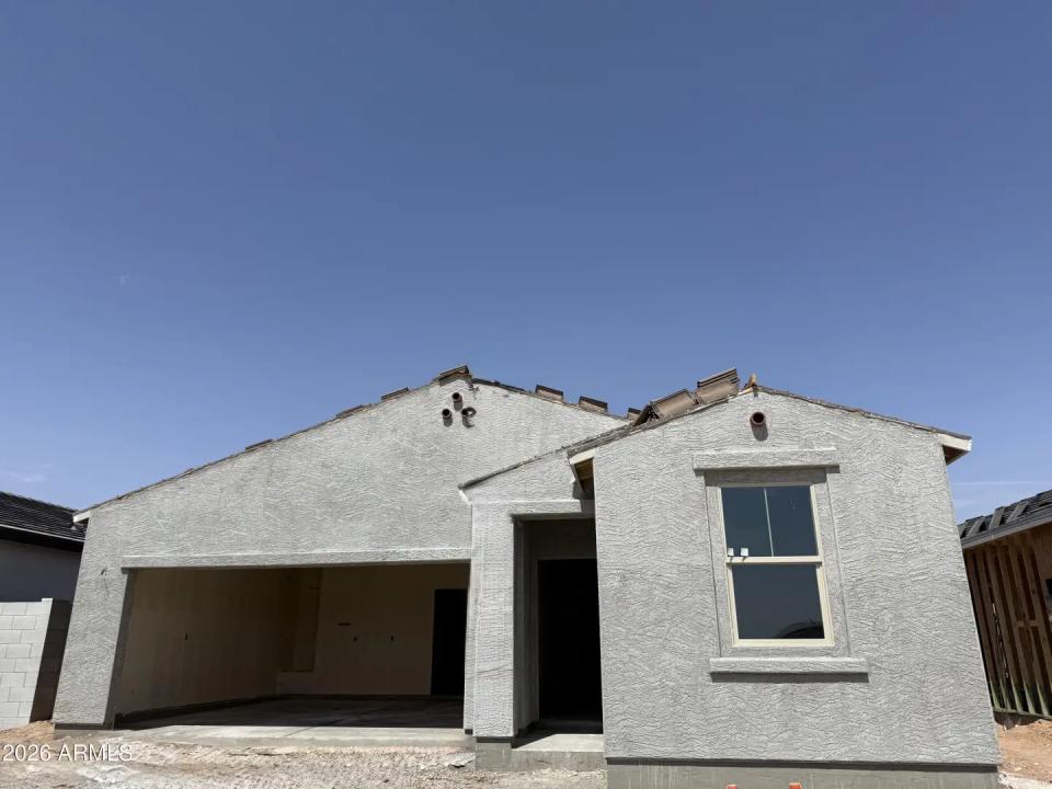 Real Estate Picture 2