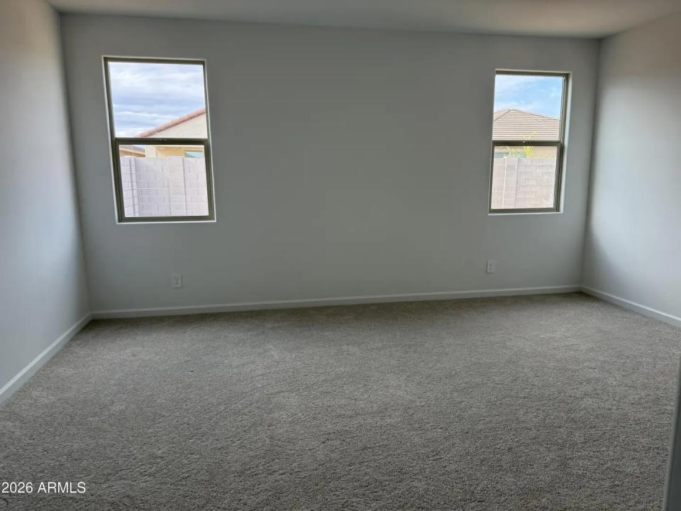 Real Estate Picture 10