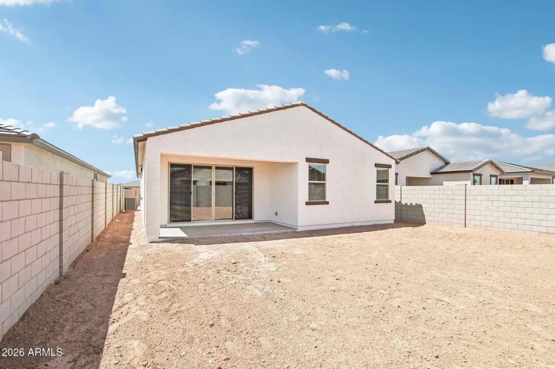 Real Estate Picture 30