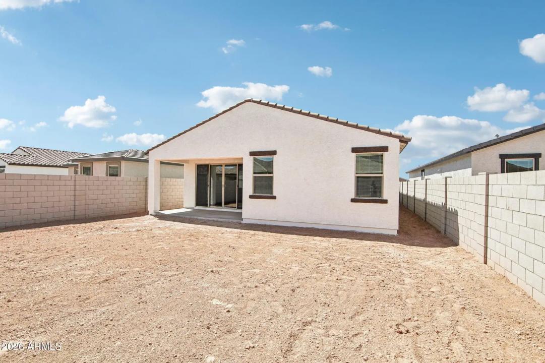Real Estate Picture 33